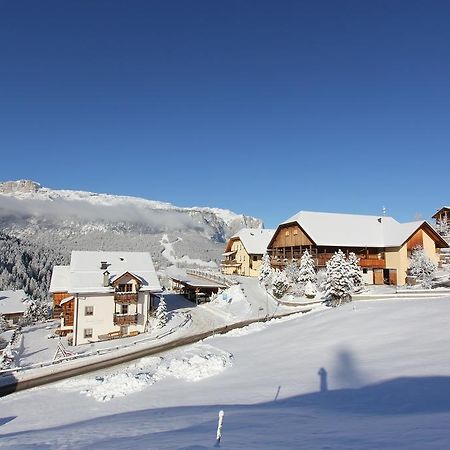 Taela Apartments San Cassiano  Kültér fotó