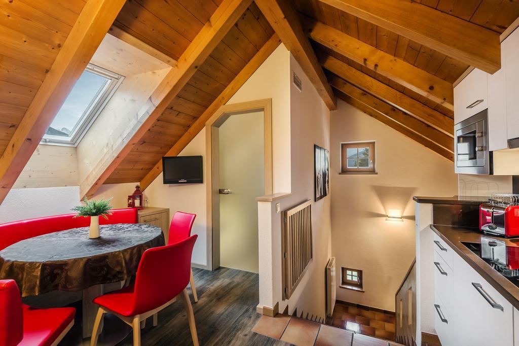Taela Apartments San Cassiano  Kültér fotó