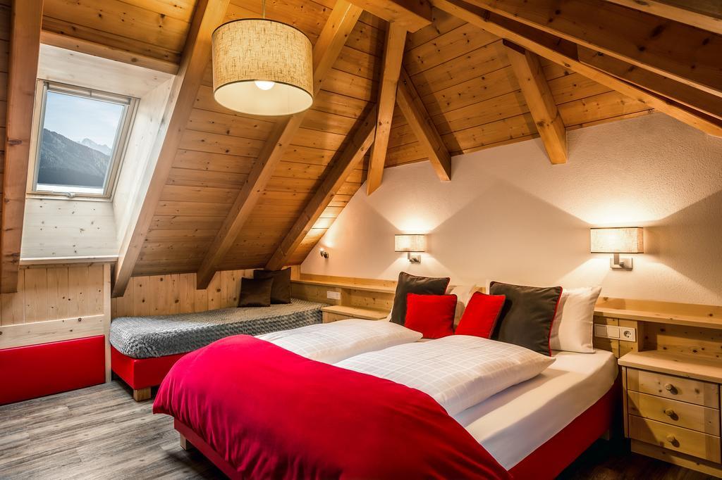 Taela Apartments San Cassiano  Kültér fotó
